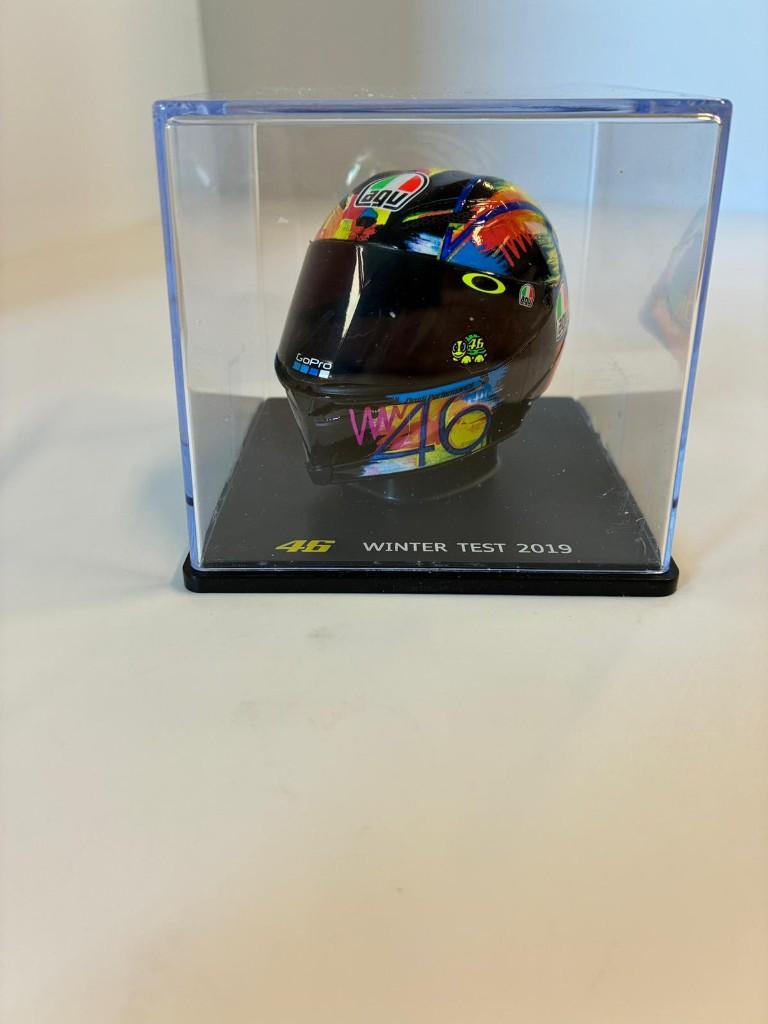 69758: Helm - MotoGP - Valentino Rossi - Winter test 2019, Overige typen, Zo goed als nieuw, Bachsatztstr. 54 D 72131 Ofterdingen, Germany
