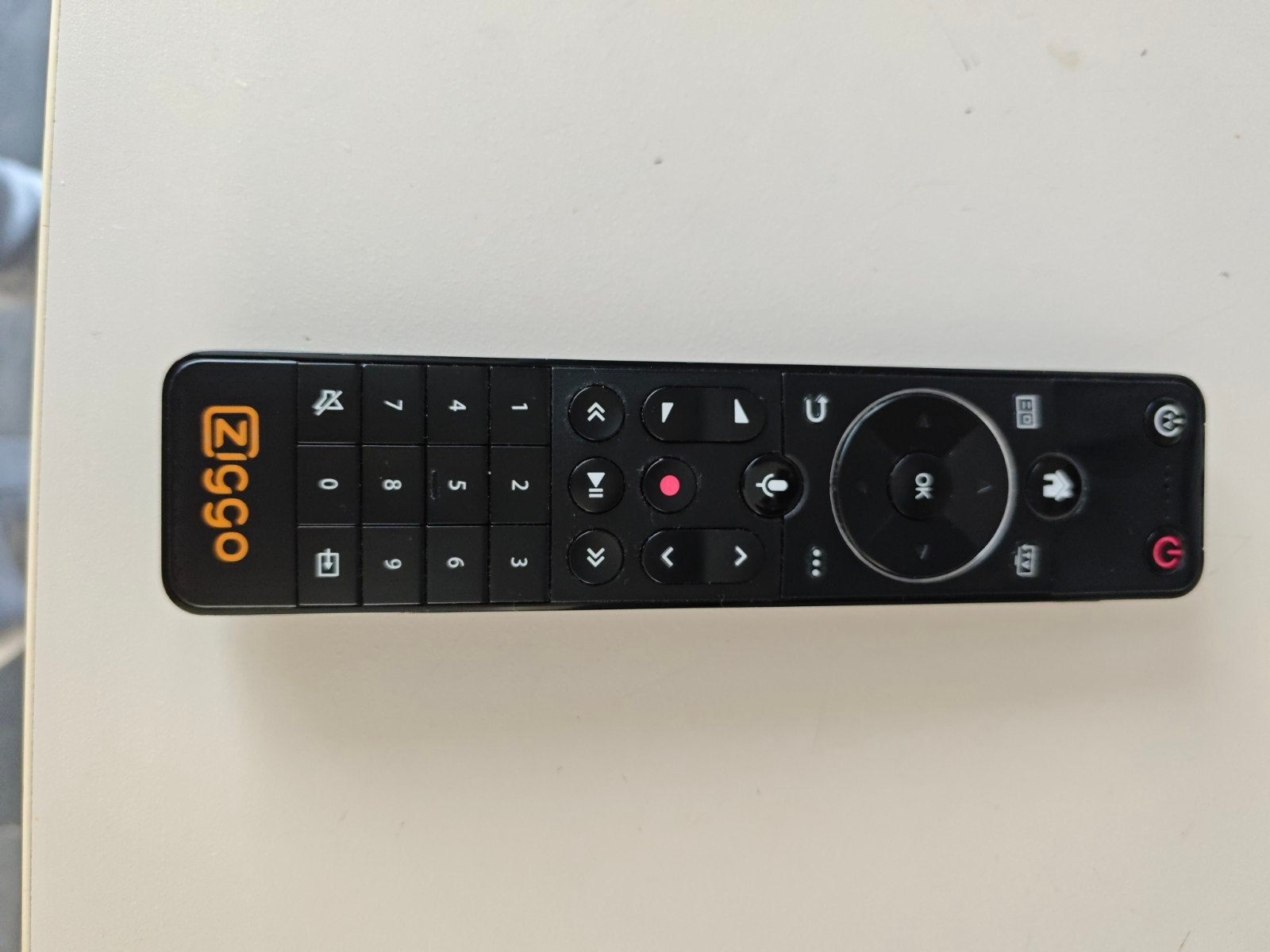 Ziggo Mediabox Next afstandbediening remote, Ophalen of Verzenden, Zo goed als nieuw