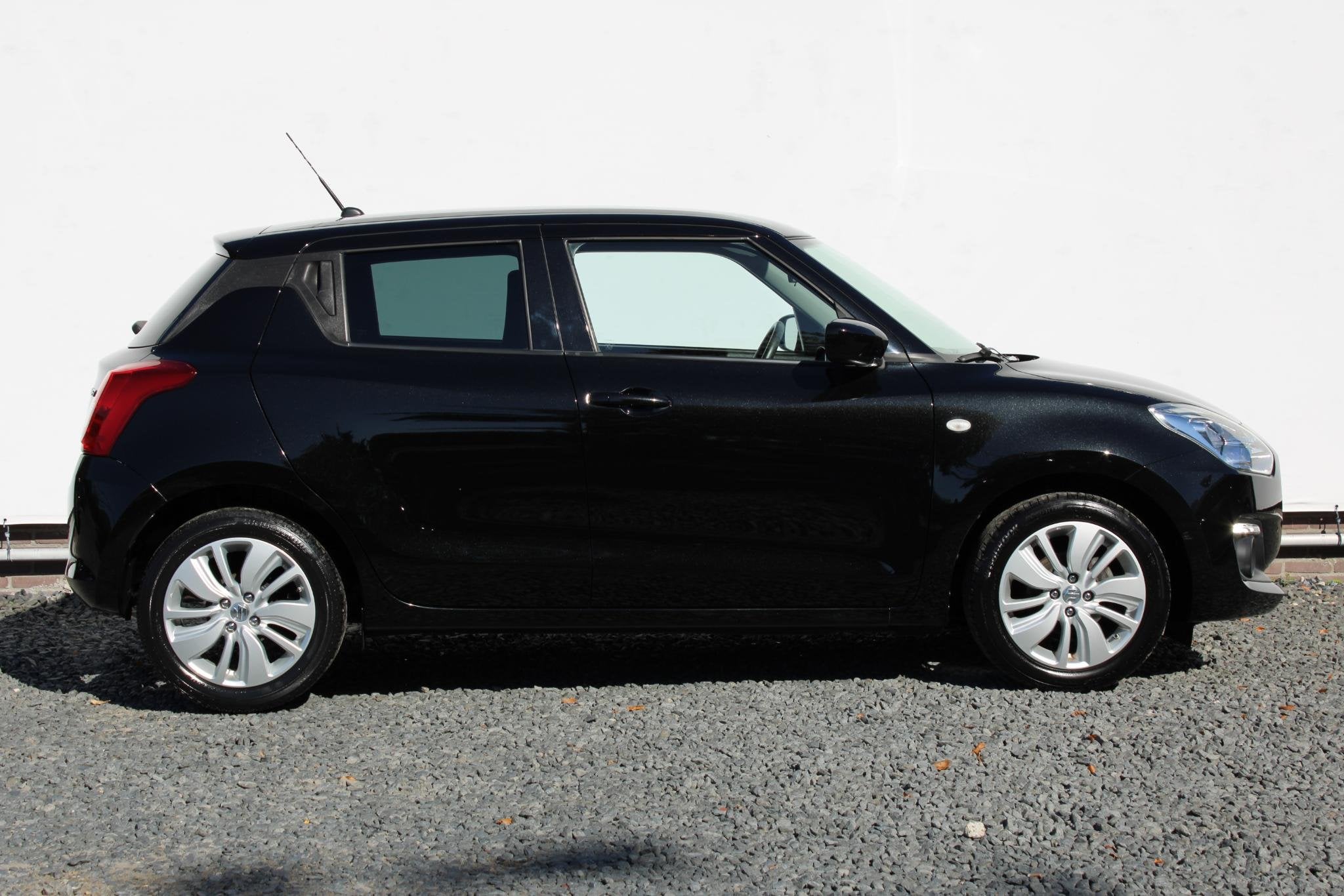 Suzuki Swift 1.2 Select Camera, Applecarplay/Androidauto en, Auto's, Voorwielaandrijving, Stof, Gebruikt, 4 cilinders