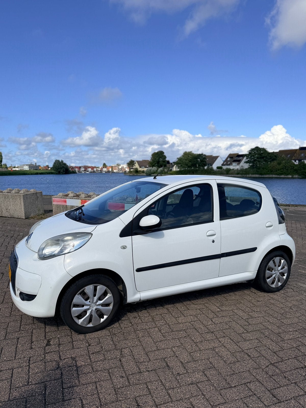 Citroën C1 1.0i 68PK 5D 2011 Wit, Voorwielaandrijving, 4 stoelen, C1, Origineel Nederlands