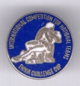 Ennia challenge cup dansen email op koper speldje ( P_102), Verzenden, Zo goed als nieuw, Transport, Speldje of Pin