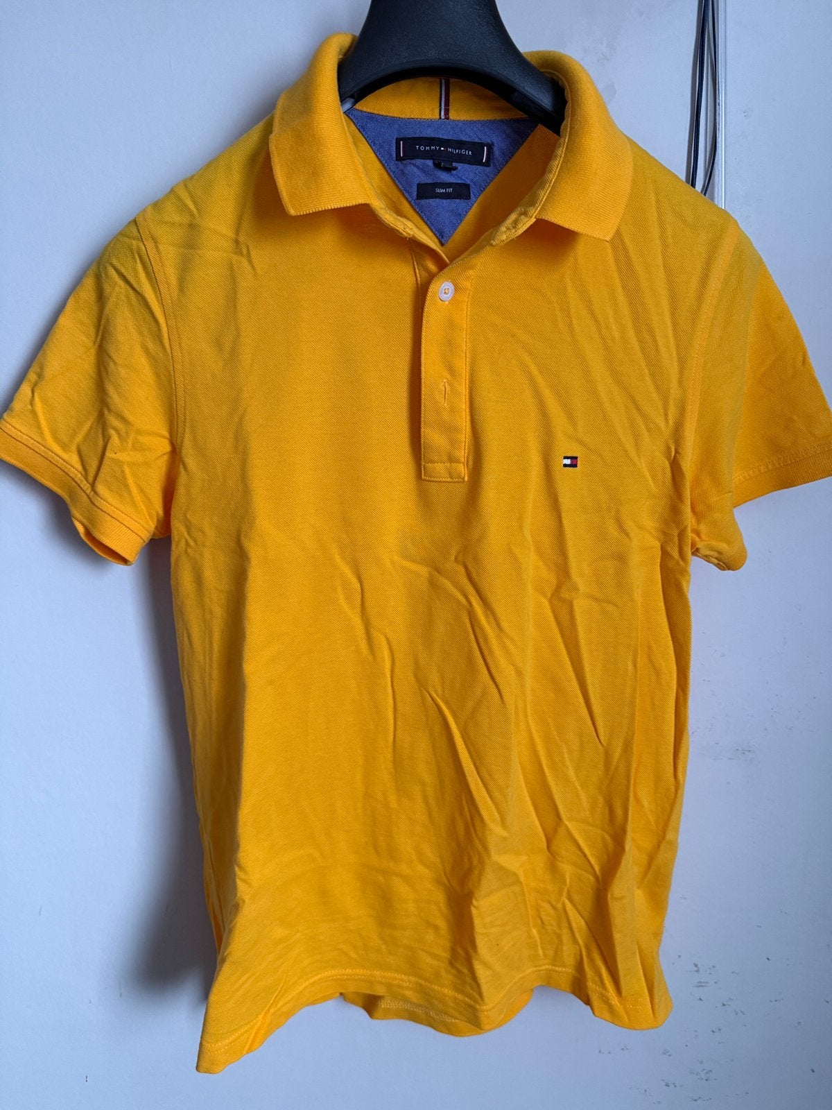 Hele mooie Polo Een Tommy Hilfiger, Ophalen of Verzenden, Zo goed als nieuw, Maat 48/50 (M), Geel