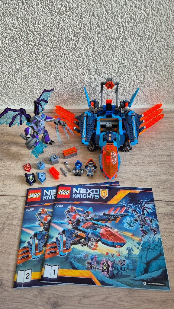 Lego Nexo Knights Clay's Falcon Fighter Blaster 70351, Gebruikt, Overige thema's, Lego, Compleet