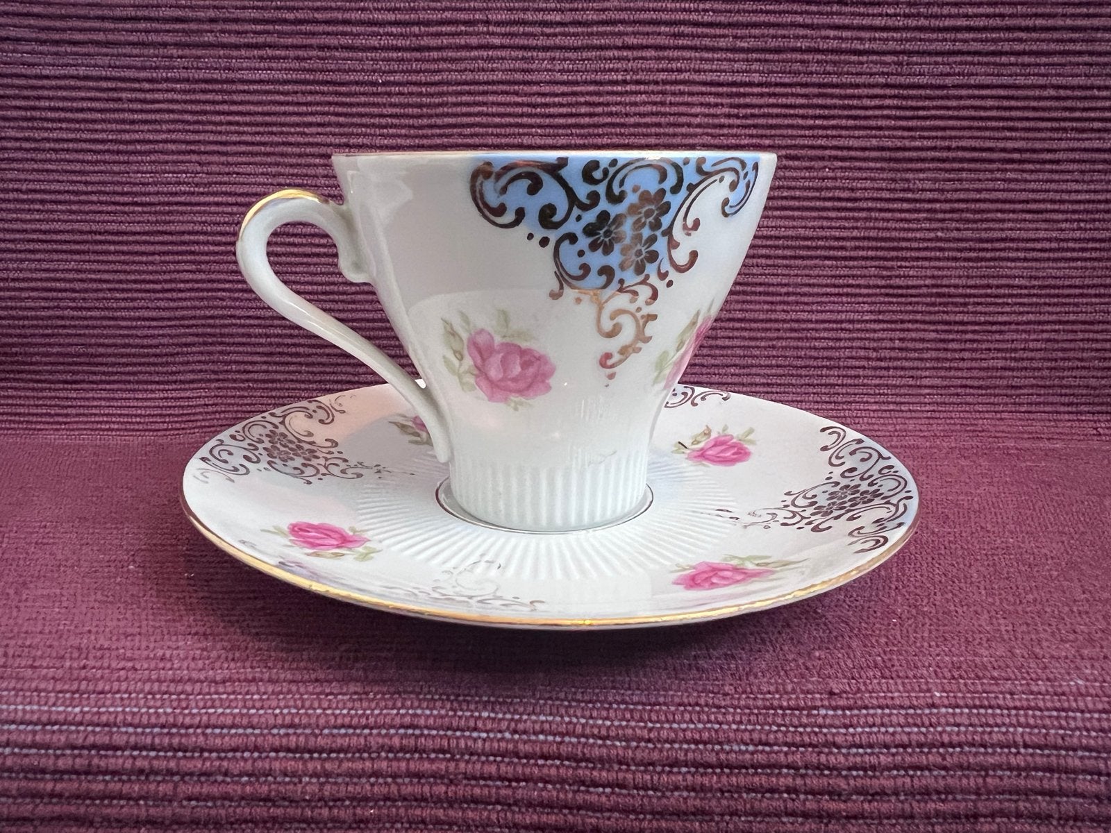 Vintage J. Kronester Bavaria kop en schotel, rozen decor, Verzenden