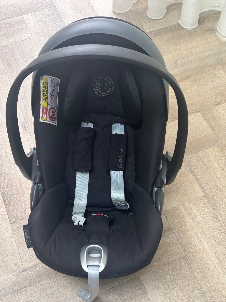 Cybex cloud Z black, Kinderen en Baby's, Autostoeltjes, Zo goed als nieuw, Isofix, 0 t/m 13 kg, Slaapstand