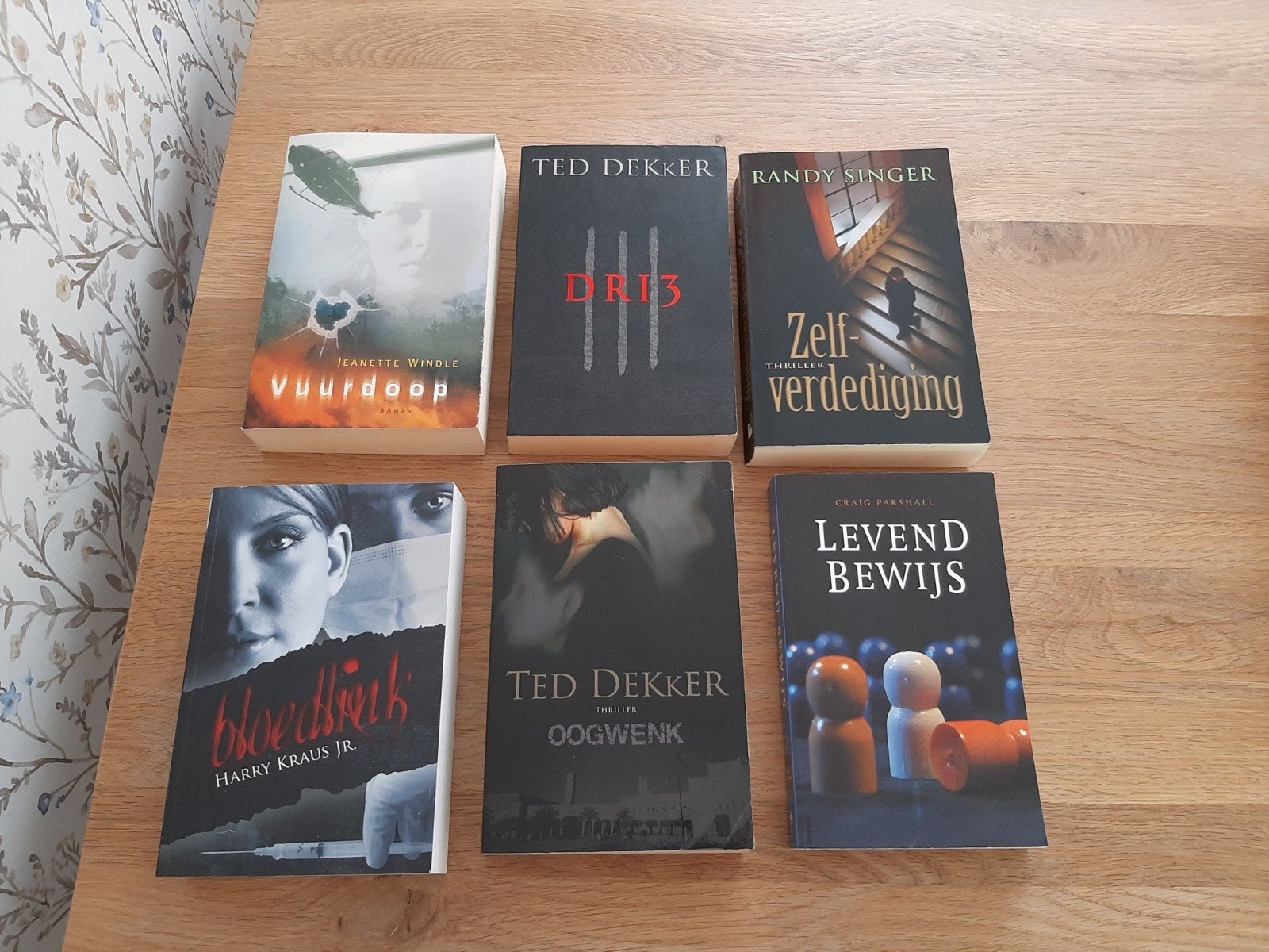 Thriller Boekenpakket: 6 Spannende boeken, Ophalen of Verzenden, Gelezen, Nederland