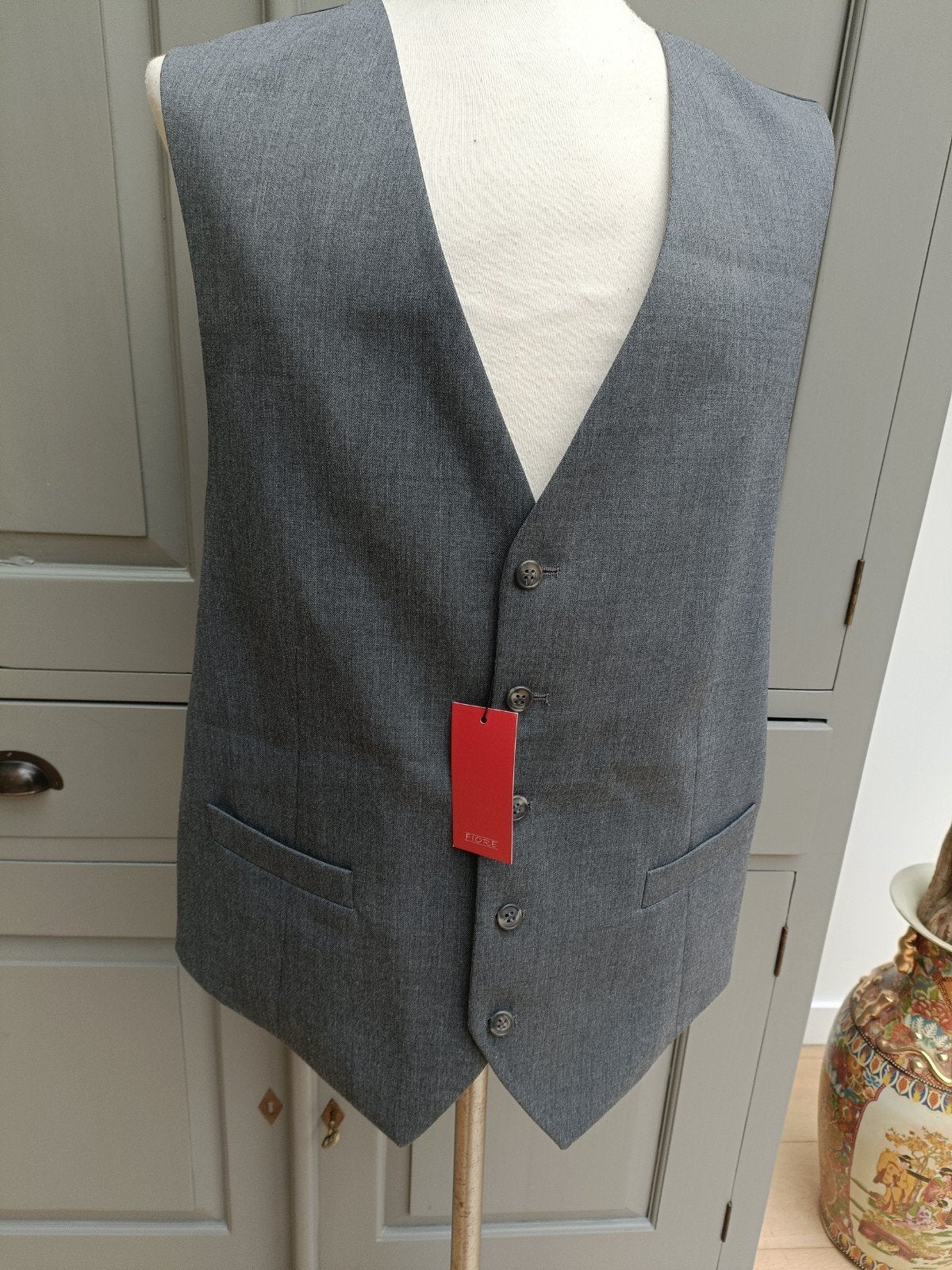 Gilet van Fiore maat 50, Maat 48/50 (M), Nieuw, Ophalen of Verzenden, Grijs