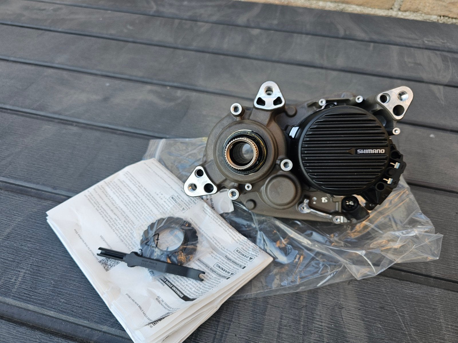 NOS Shimano DU E7000 middenmotor, Fietsen en Brommers, Fietsonderdelen, Nieuw, Motor, Aluminium, Shimano