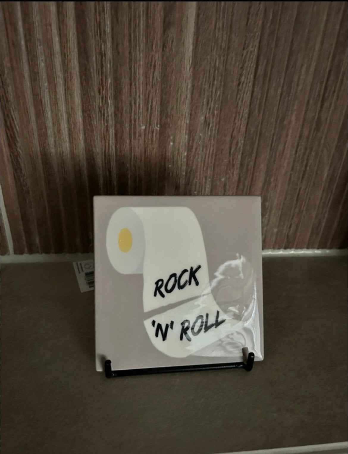 Tegel met 'Rock 'n Roll' wc-papier print, Huis en Inrichting, Ophalen of Verzenden, Nieuw