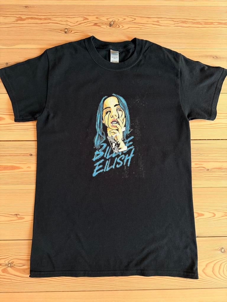 Zwart Billie Eilish T-shirt. Maat s., Kleding | Dames, T-shirts, Zwart, Ophalen of Verzenden, Zo goed als nieuw, Korte mouw