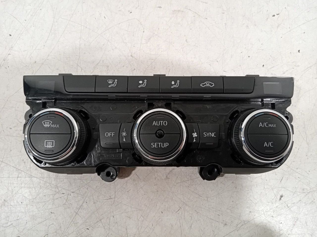 Bedieningspaneel kachel Seat Leon, Auto-onderdelen, Onderdelen@venauto.nl, Van der Ven Autorecycling B.V., Gebruikt, Ettenseweg 76, 4706 PB Roosendaal, The Netherlands