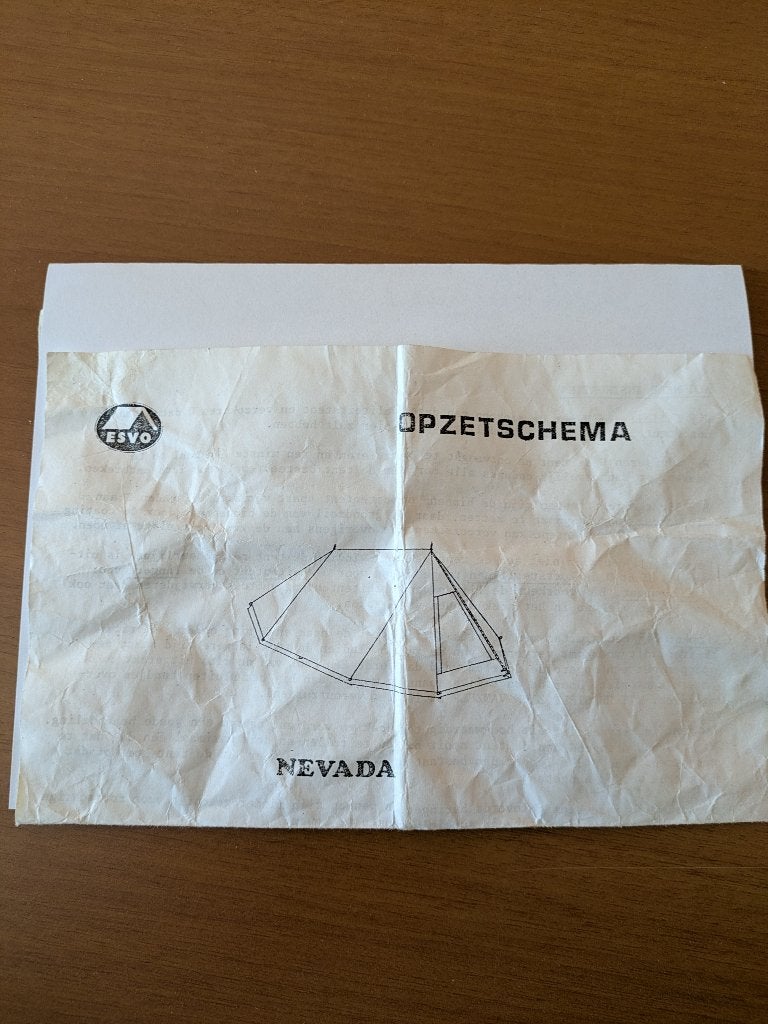 tent Esvo nevada, Caravans en Kamperen, Tenten, Ophalen, Gebruikt, Tot en met 2