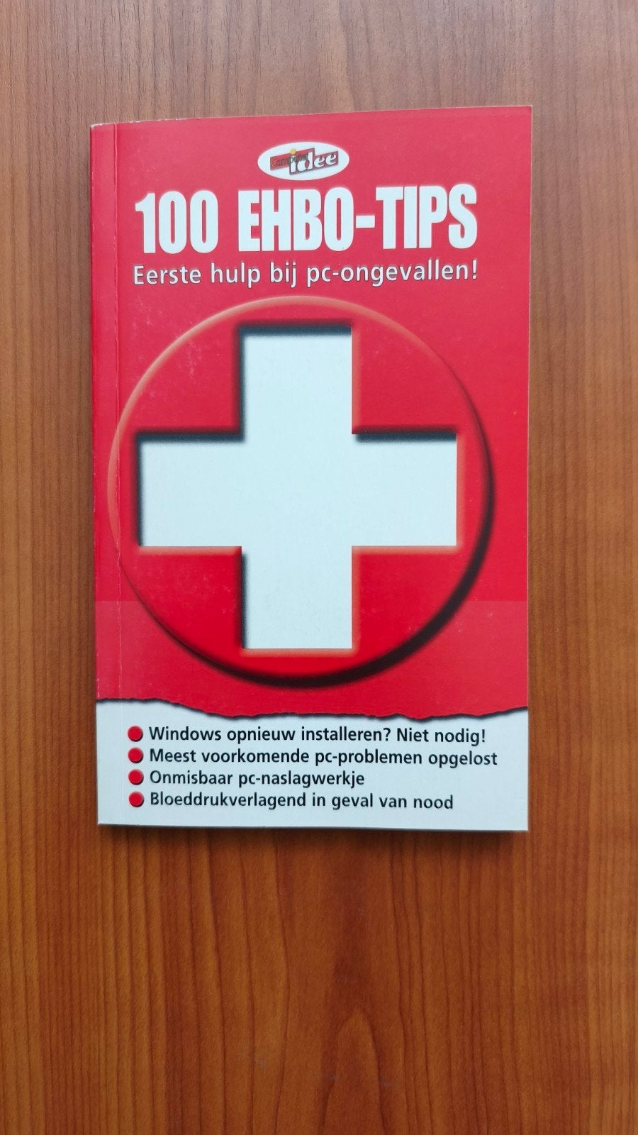100 EHBO-TIPS: Eerste hulp bij PC-ongevallen, Software, Ophalen of Verzenden, Onbekend, Gelezen