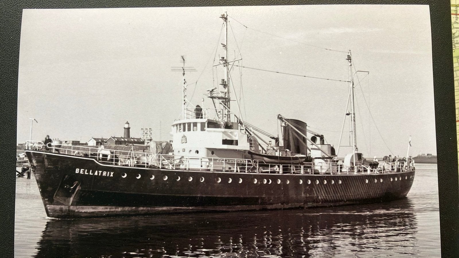Loodsboot  BELLATRIX  IJmuiden Loodswezen Vuurtoren, Ophalen of Verzenden, Zo goed als nieuw, Kaart, Foto of Prent