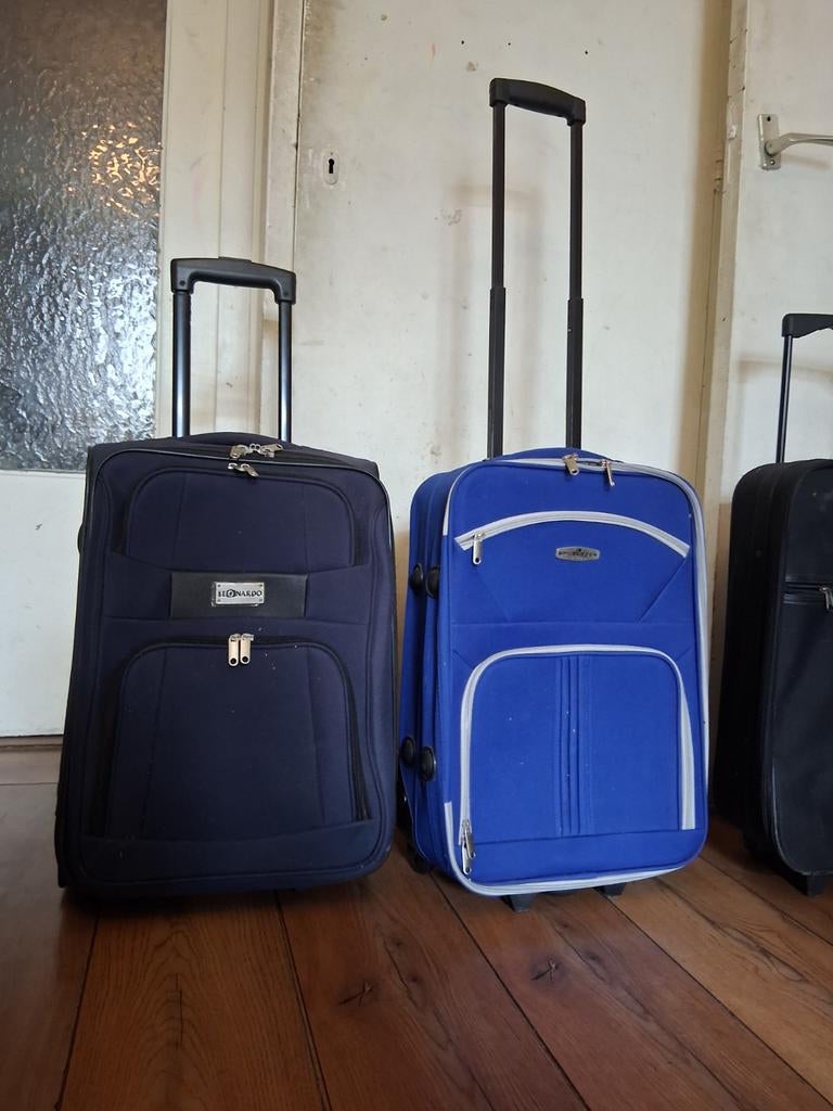 Te koop, 3 merken Leonardo/spitsbergen/ltv handBaggage, Ophalen