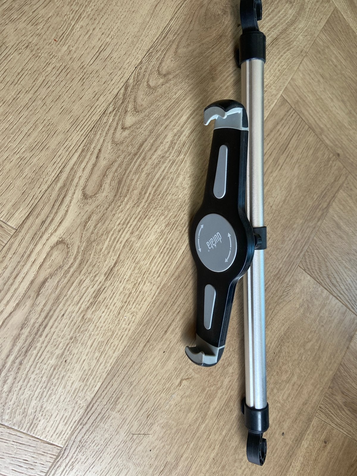 Durable tablet houder voor auto hoofdsteun, Ophalen of Verzenden, Gebruikt, Overige typen, Universeel