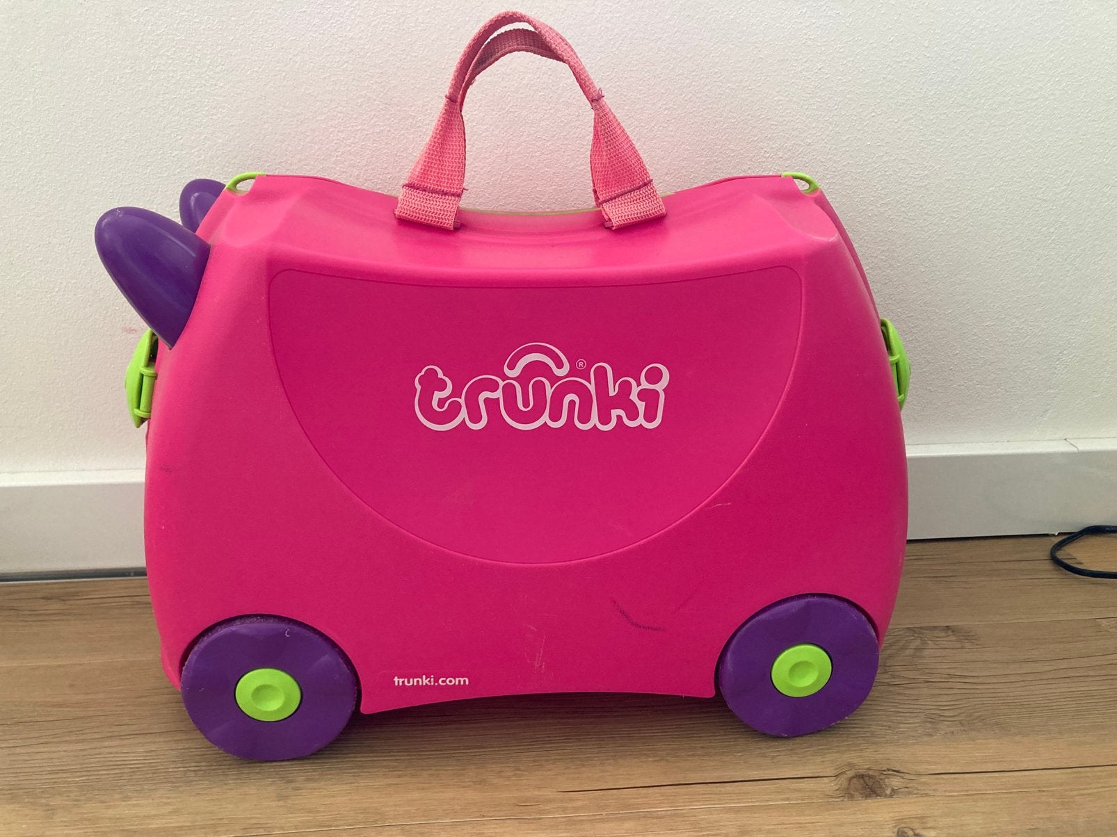 Koffer Trunki roze, Sieraden, Tassen en Uiterlijk, Koffers, Hard kunststof, Minder dan 50 cm, Zo goed als nieuw, Minder dan 35 cm