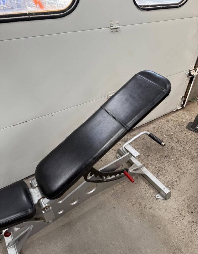 Star trac Adjustable bench/ verstelbare halterbank/ hantelb…, Sport en Fitness, Gebruikt, -, -, Ophalen of Verzenden