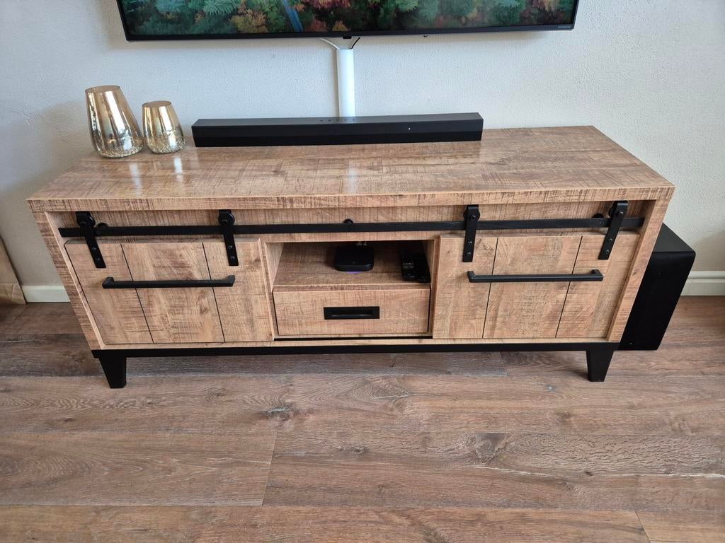 Tv dressoir van Knibbeler Camino Mango als nieuw 151 cm, Ophalen