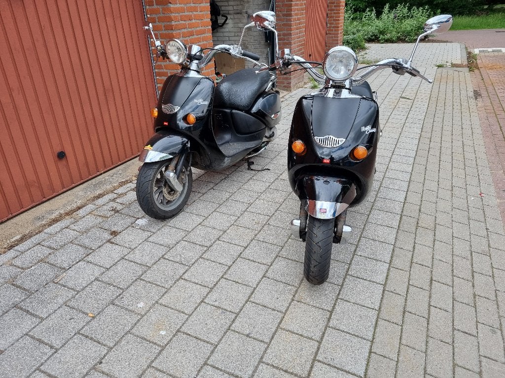2x Aprillia Mojito Custom, Fietsen en Brommers, Ophalen, Gebruikt, Maximaal 45 km/u, Mojito of Habana