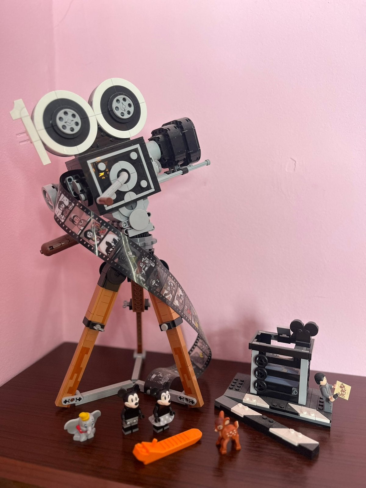 Lego Walt Disney eerbetoon camera 43230, Ophalen of Verzenden, Zo goed als nieuw