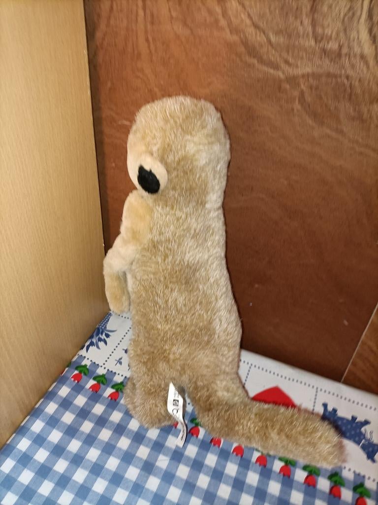 Stokstaartje knuffel Hewlett Packard 42 cm groot, Ophalen of Verzenden, Zo goed als nieuw, Overige typen