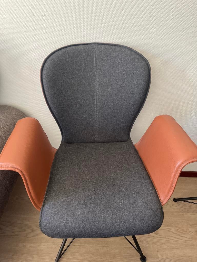 Bertplantagie Dutch Design Stoel - Comfort & Stijl, Huis en Inrichting, Ophalen, Twee, Leer, Zo goed als nieuw