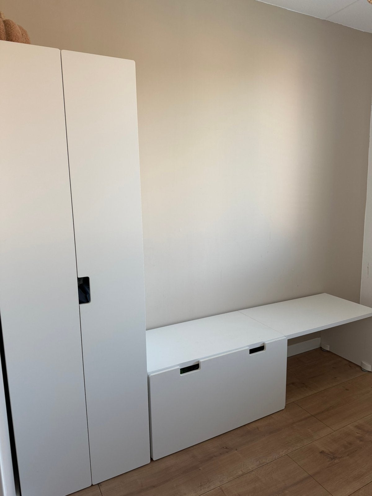 Ikea kledingkast + bureau en lade, Ophalen, Zo goed als nieuw, 50 tot 75 cm, 50 tot 100 cm