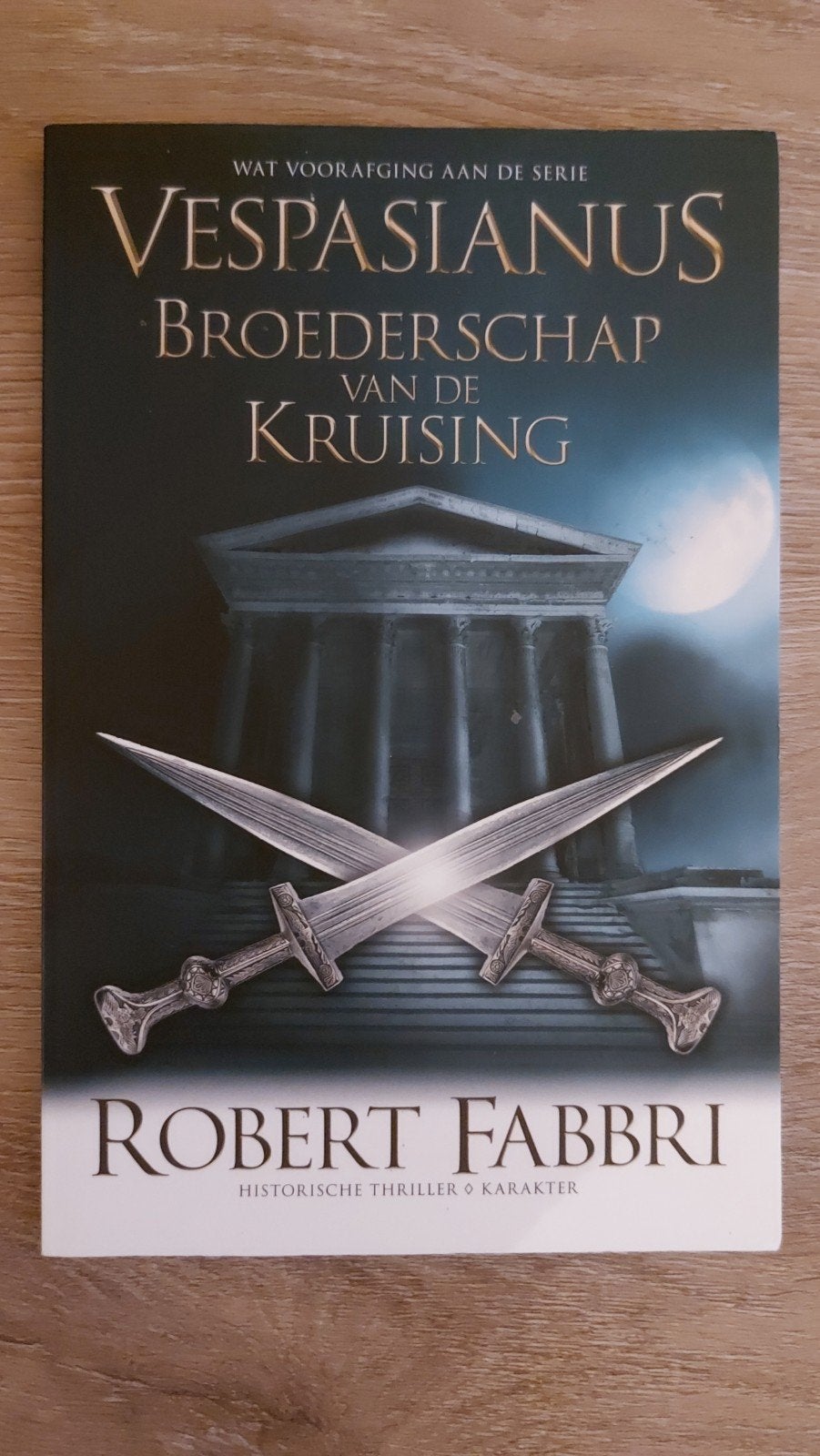 Robert Fabbri - Broederschap van de kruising, Boeken, Europa overig, Ophalen of Verzenden, Robert Fabbri, Zo goed als nieuw