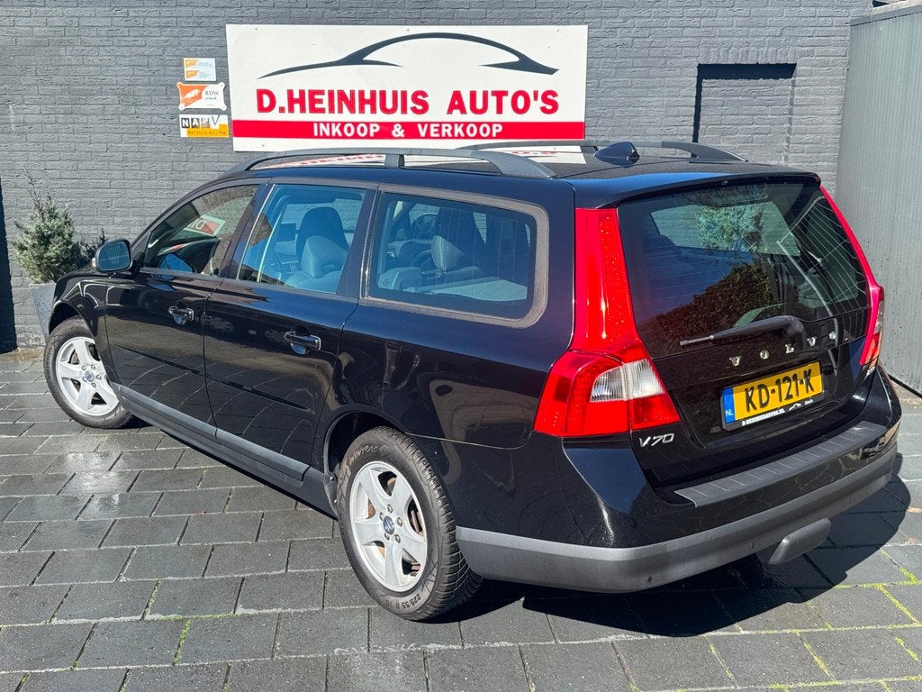 Volvo V70 2.0D Momentum APK 05-2027, Auto's, Volvo, Voorwielaandrijving, 136 pk, Gebruikt, 4 cilinders