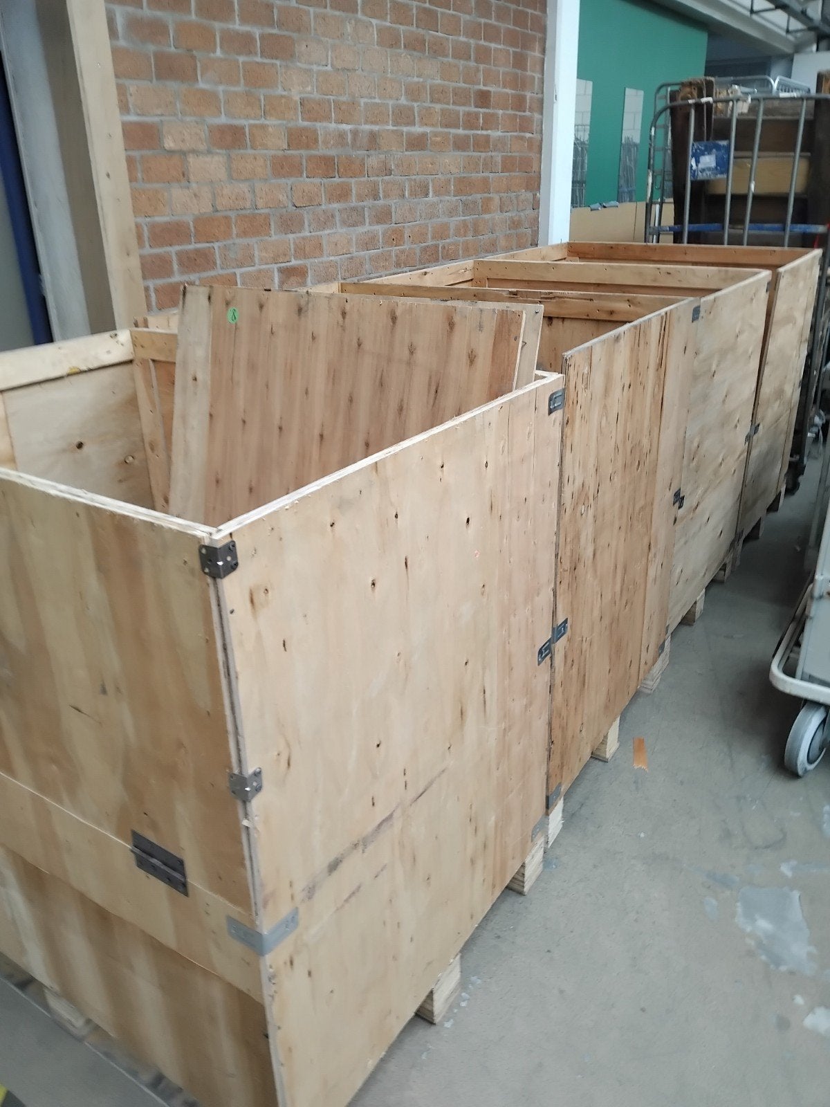 gratis Houten boxen, Doe-het-zelf en Verbouw, Ophalen, Doos, 100 cm of meer, 60 cm of meer