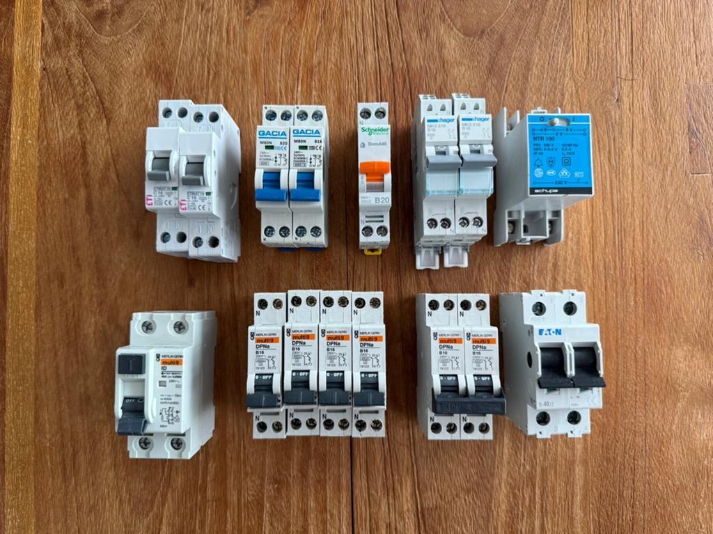 Merlin Gerin, Gacia, Eaton, Eti, Schneider elec, Hager, Ophalen of Verzenden, Overige typen