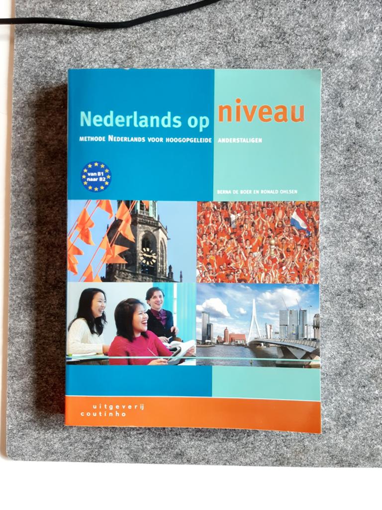 Nederlands op Niveau - Methode Nederlands voor Hoogopgeleide, Ophalen of Verzenden, Zo goed als nieuw, Berna de Boer en Ronald Ohlsen