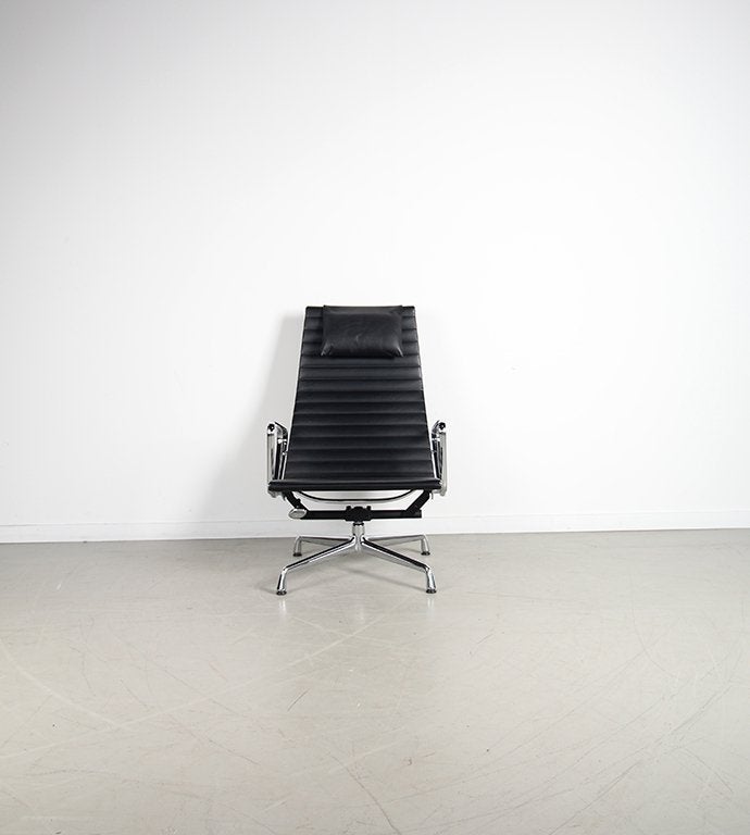 3x Vitra Eames EA 124 + 125 Set Zwart Leer – Chroom, Huis en Inrichting, Niet ingevuld, Niet ingevuld, 75 tot 100 cm, Ophalen of Verzenden