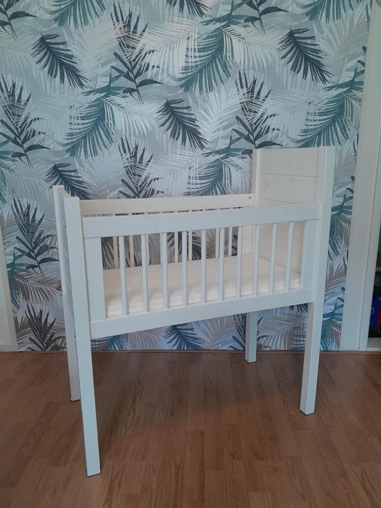 Witte babywieg, wiegje 80x40, Ophalen, Zo goed als nieuw, Wieg