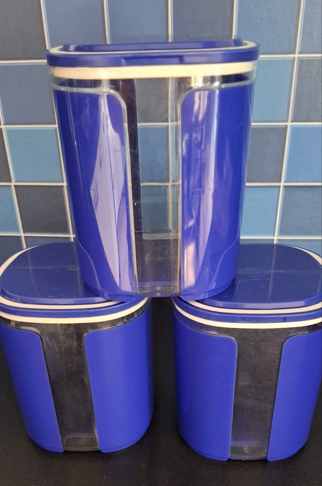 3 voorraadbussen Tupperware, Gebruikt, Blauw, Overige typen, Ophalen of Verzenden