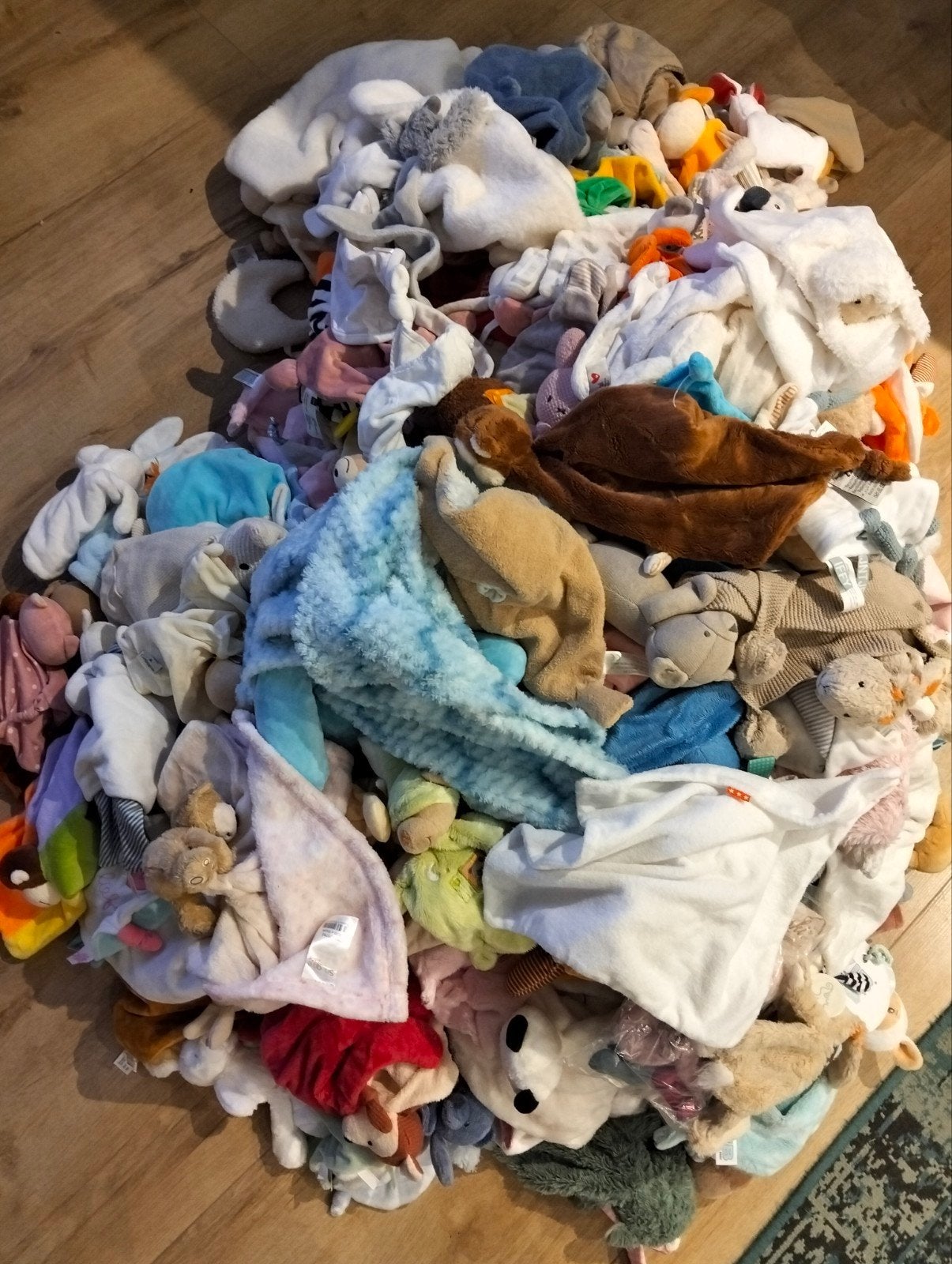 Kom uitzoeken, super grote partij knuffeldoekjes/ tutdoekjes, Kinderen en Baby's, Ophalen