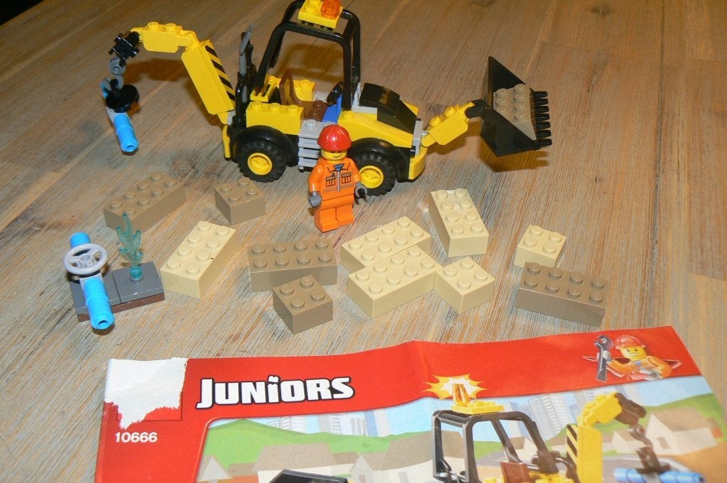 Te koop: Lego Juniors (voor de jonge bouw(st)ers 6 stuks, Ophalen of Verzenden, Gebruikt, Compleet, Lego