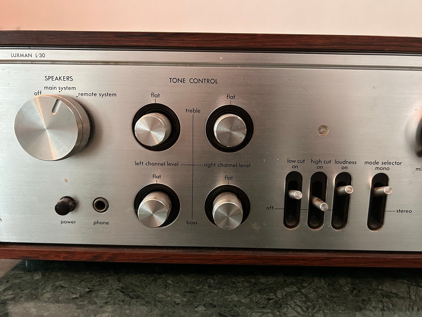 Prachtige Retro Luxman L-30 Solid State Stereo Versterker, Audio, Tv en Foto, Versterkers en Receivers, Overige merken, Gebruikt