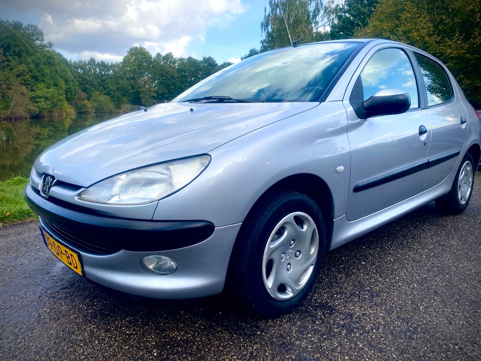 Peugeot 206 1.4 5 deurs 1999 weinig km’s, Auto's, Voorwielaandrijving, 15 km/l, 4 cilinders, Origineel Nederlands