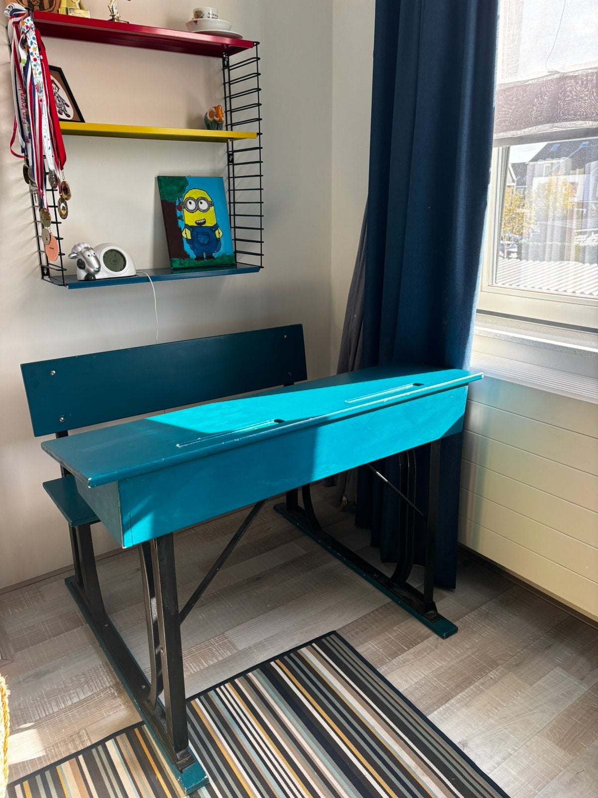 Schoolbankje / houten kinderbureau, Ophalen of Verzenden, Zo goed als nieuw