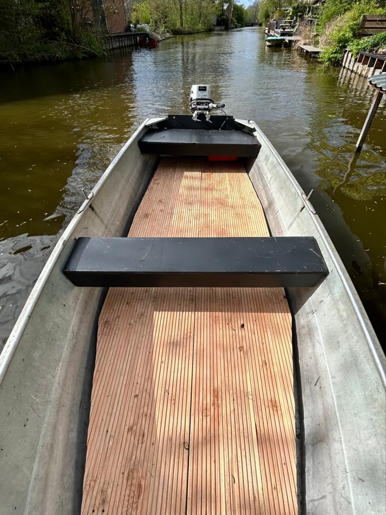 Aluminium boot met Honda 6pk buitenboordmotor, Ophalen, Gebruikt, 5 tot 10 pk, Viertaktmotor
