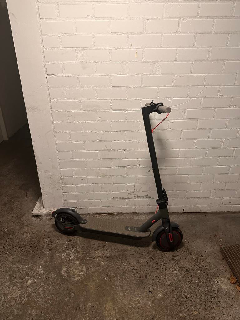 Elektrische step - 25 km/u (begrenzer naar 10 km/u), Ophalen, Gebruikt, Elektrische step (E-scooter)