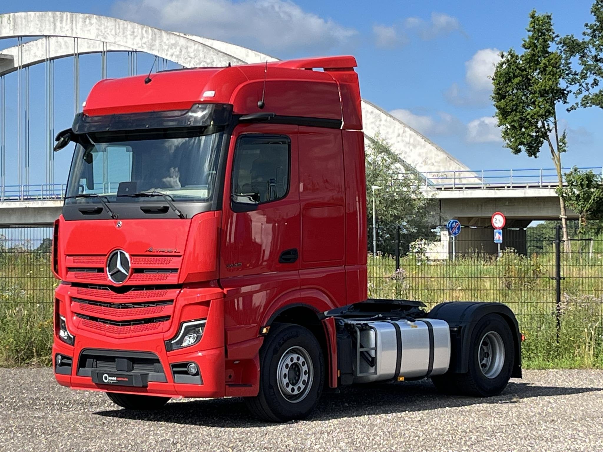 Mercedes-Benz Actros 2148 LS | BigSpace | LED | 2 Tanks, Auto's, Automaat, Stof, Euro 6, Mercedes-Benz