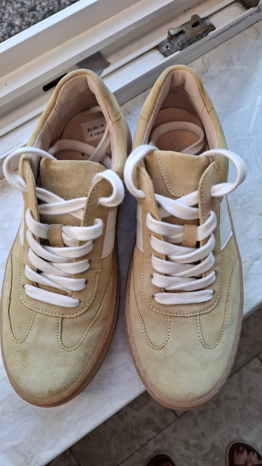 Gele sneakers Gabor mt 38, Ophalen of Verzenden, Nieuw, Overige kleuren