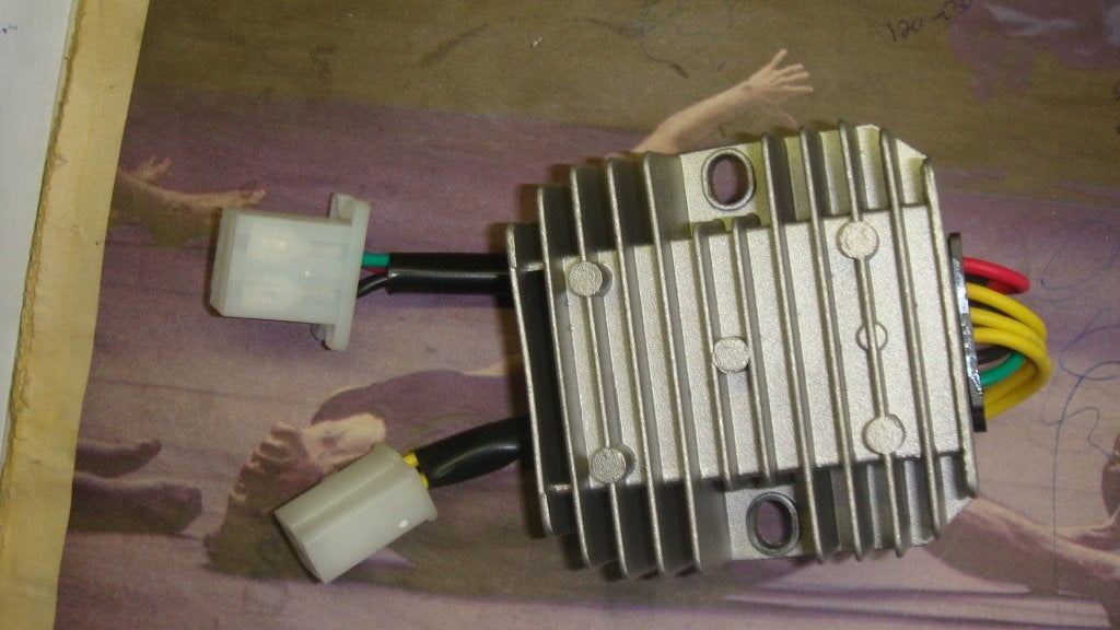 NIEUWE SPANNINGSREGALAAR VOOR O.A. LA SOURIS, Ophalen of Verzenden, Nieuw, Benzine, Overige modellen