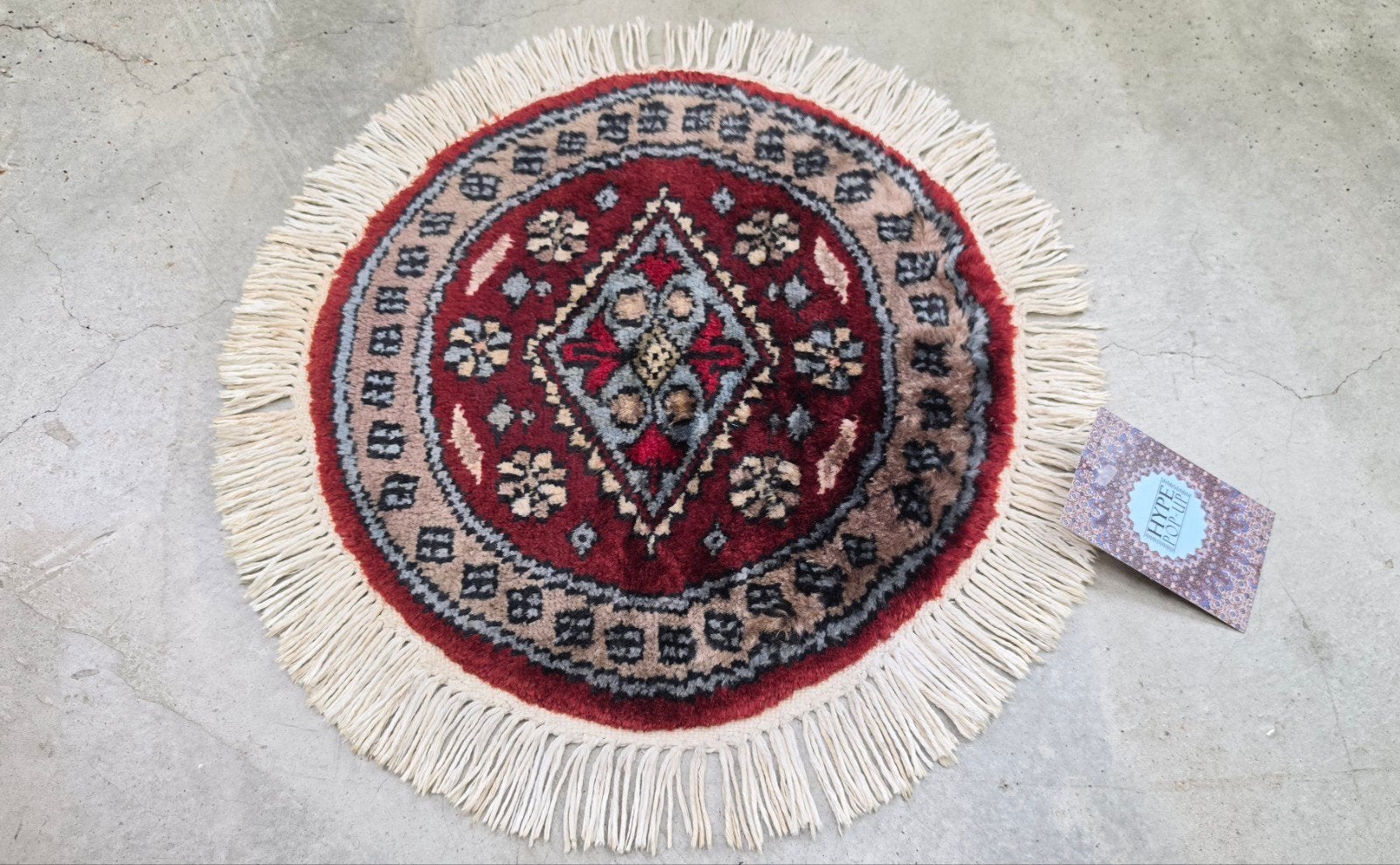 Handgeknoopt oosters rond wol Karachi tapijt rood 35x35cm