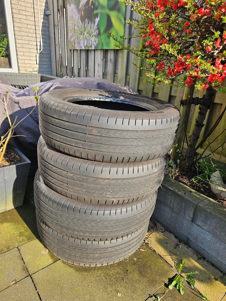 Zomerbanden, 215/60 R17 Continental EcoContact  6Q, Ophalen, 215 mm, 17 inch, Band(en)