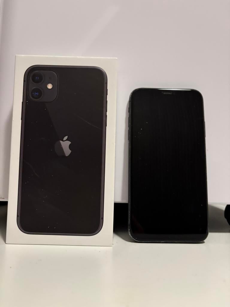 Iphone 11 128GB, 128 GB, Zwart, Zo goed als nieuw, IPhone 11