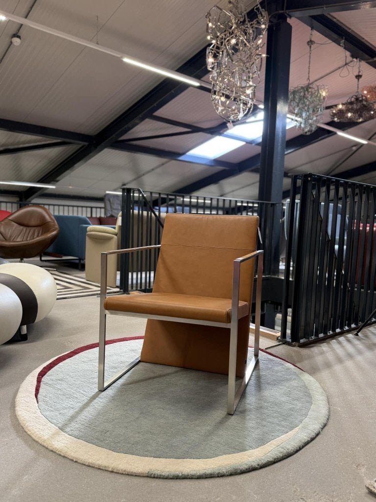 Nieuw Arco Spine Fauteuil cognac leer design stoel, Huis en Inrichting, Fauteuils, Arco, Minder dan 75 cm, Nieuw, Leer